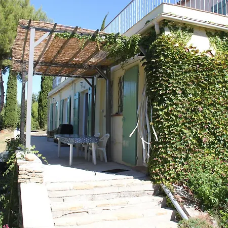La Maison De *